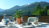 ... herrliche Ausblicke in die Bergwelt ...